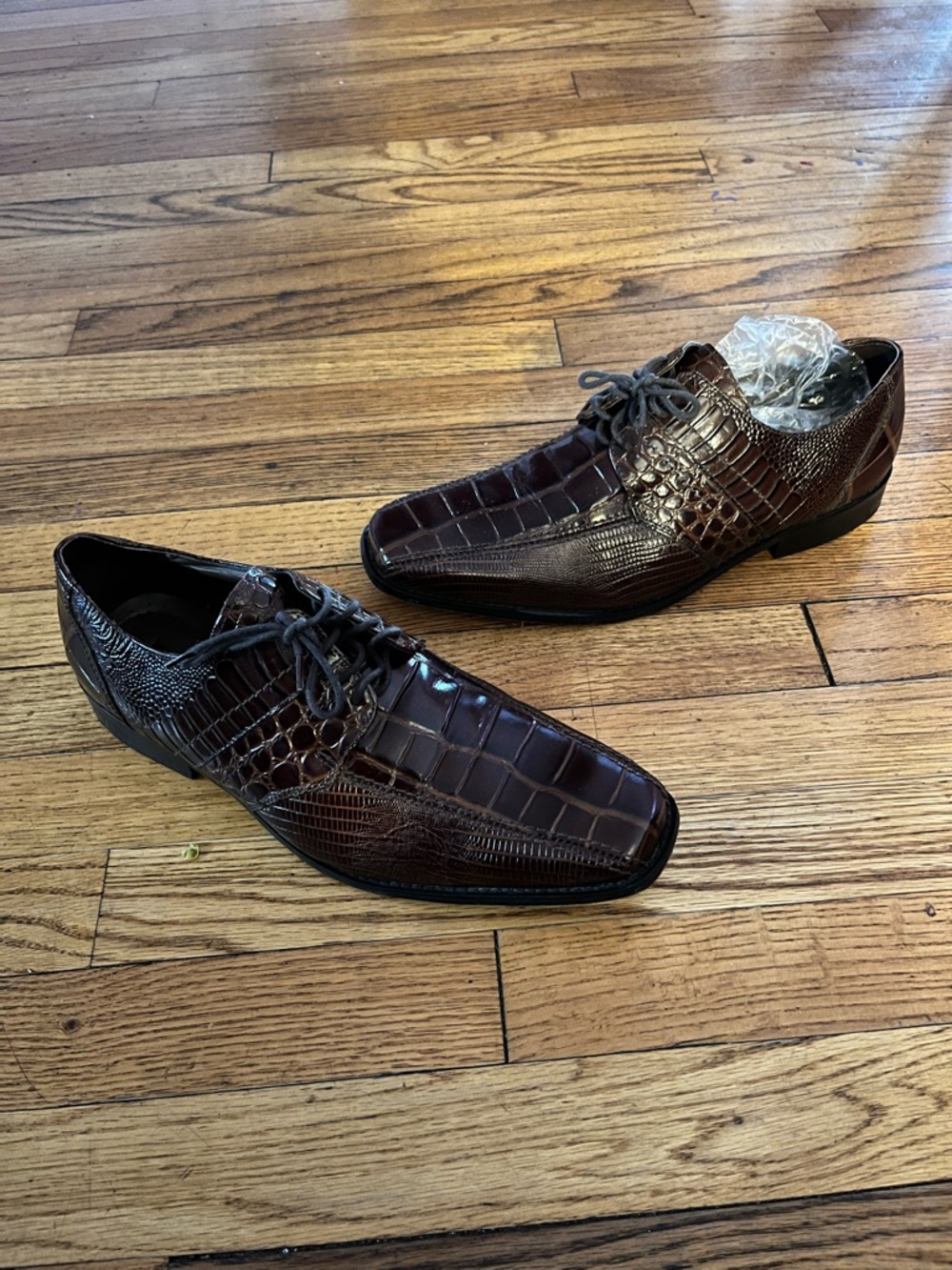 Stacy Adams Men's Dark Brown Croc-Embossed Lace-Up Dress Oxfords